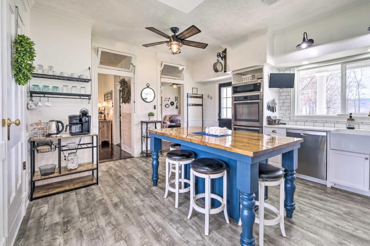 Lush, Modern Farmhouse With Mtn Views And Sunroom เอดินเบิร์ก ภายนอก รูปภาพ