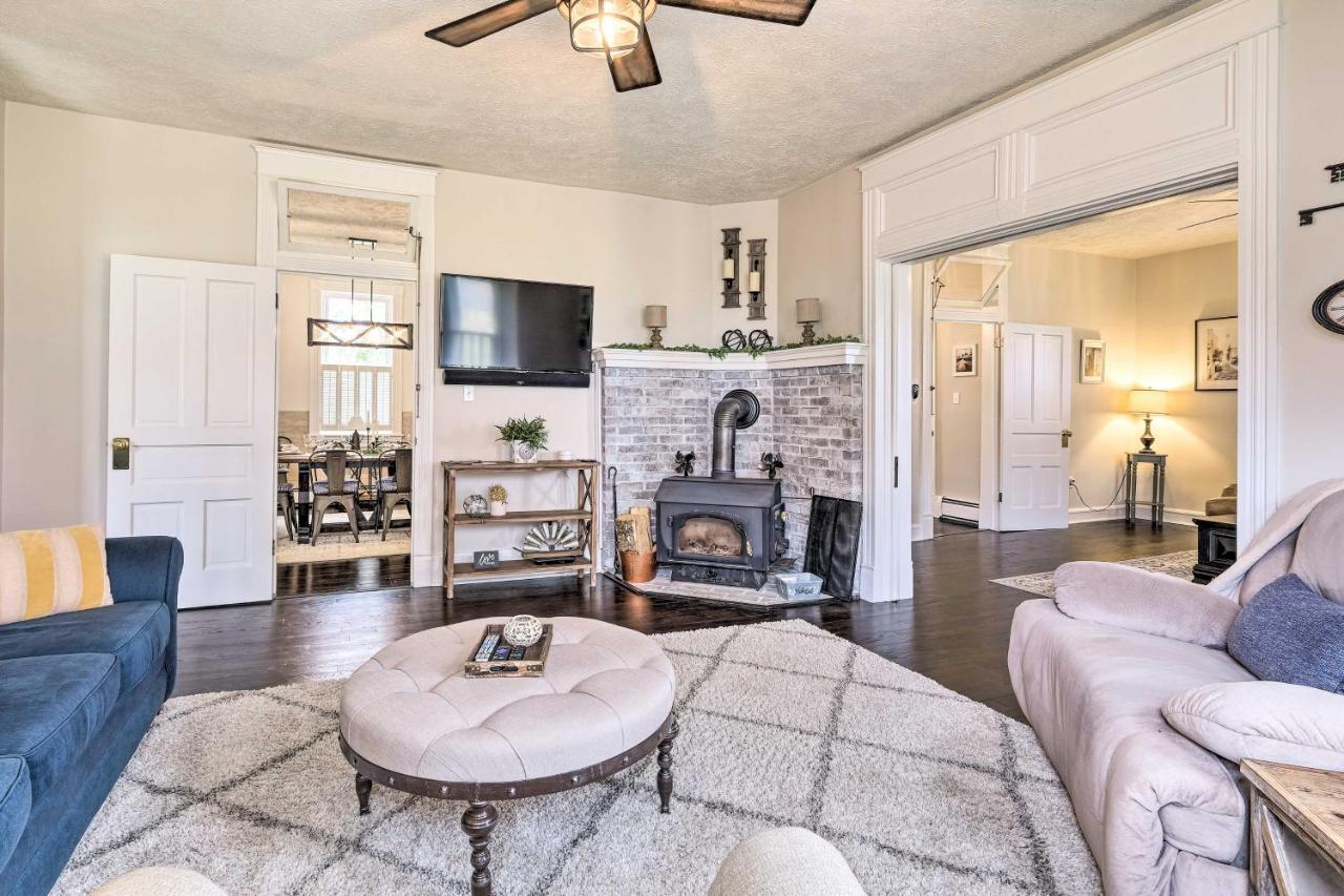 Lush, Modern Farmhouse With Mtn Views And Sunroom เอดินเบิร์ก ภายนอก รูปภาพ