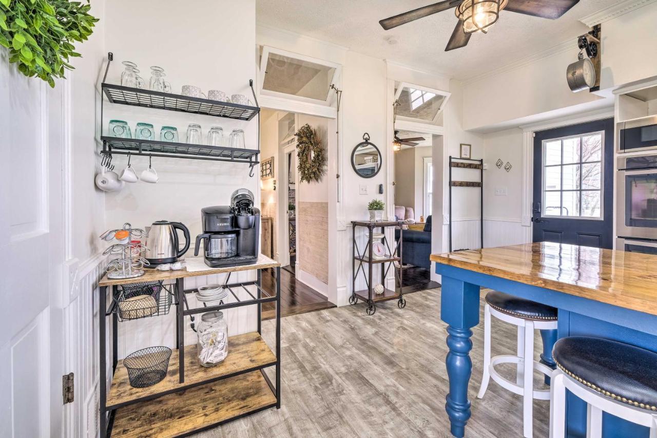 Lush, Modern Farmhouse With Mtn Views And Sunroom เอดินเบิร์ก ภายนอก รูปภาพ